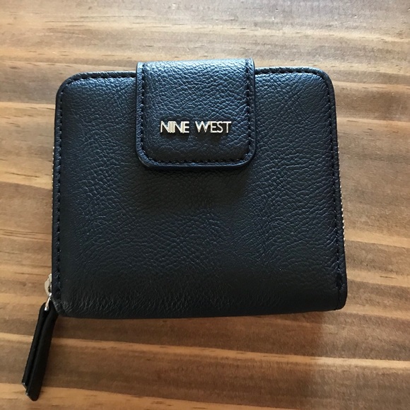 Nine West Handbags - Small black Nine West wallet